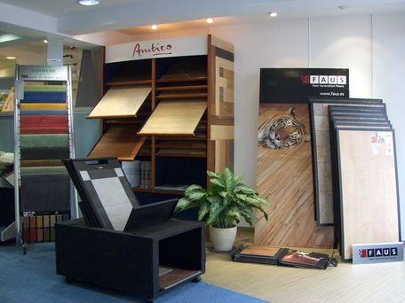 Bodenbeläge und Teppiche